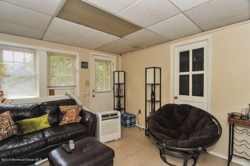 27 Sunnyside Road Howell, NJ 07731 - Photo 12 of 49 sunny 9