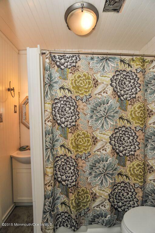 27 Sunnyside Road Howell, NJ 07731 - Photo 16 of 49 sunny 15