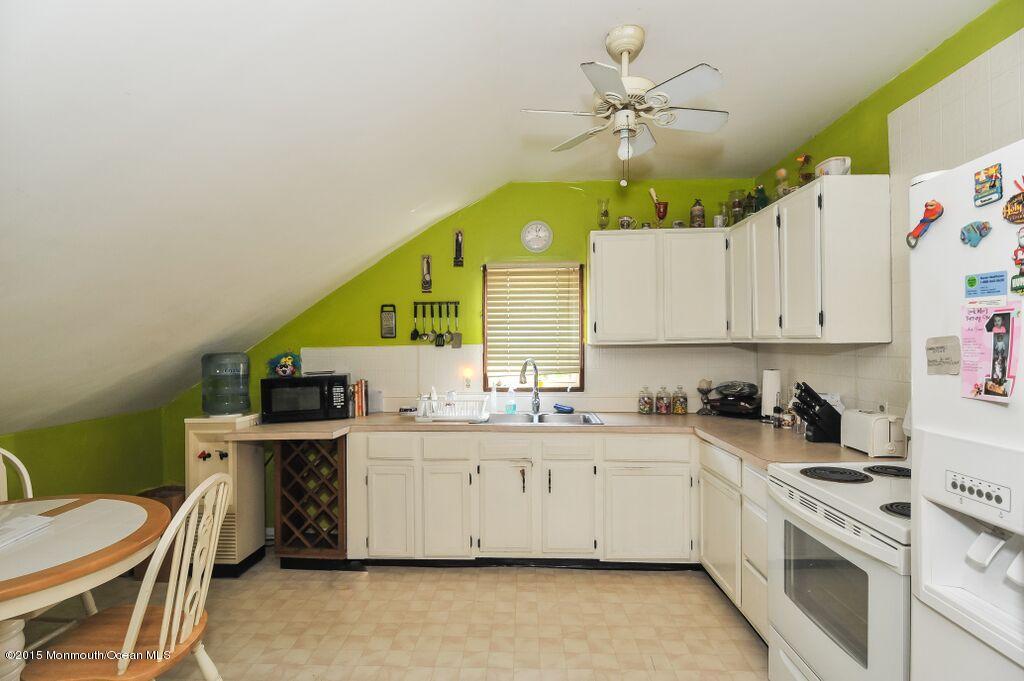 27 Sunnyside Road Howell, NJ 07731 - Photo 23 of 49 sunny 21