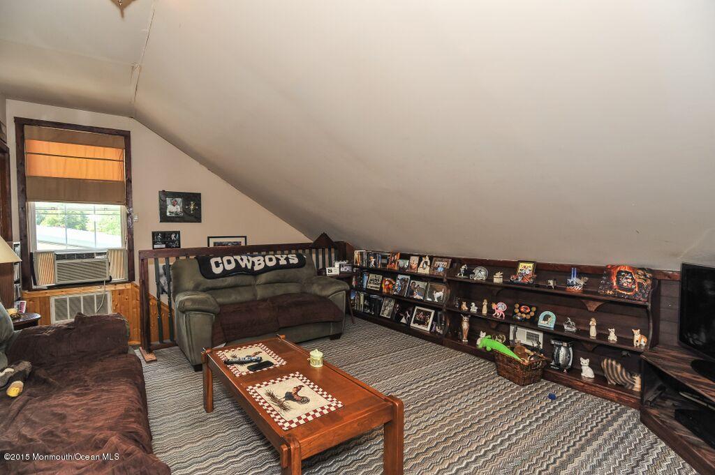 27 Sunnyside Road Howell, NJ 07731 - Photo 29 of 49 sunny 26