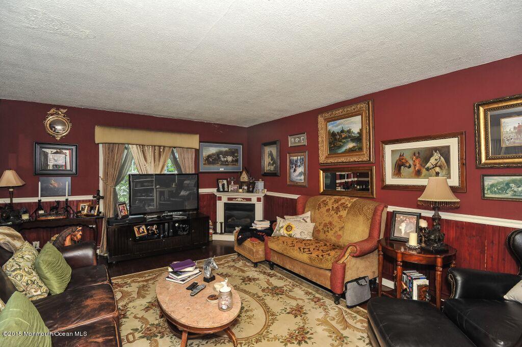 27 Sunnyside Road Howell, NJ 07731 - Photo 42 of 49 sunny 43