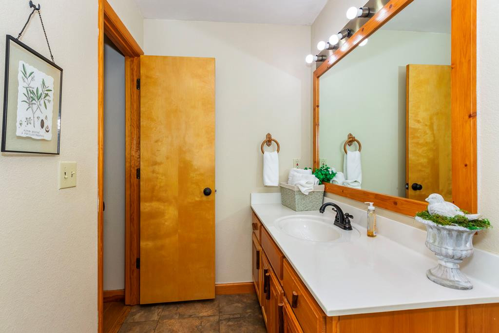 398 Outlook Road Murphy, NC 28906 - Photo 27 of 54