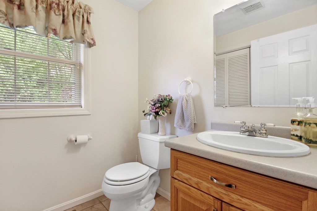 4 Bramble Hill Road Methuen, MA 01844 - Photo 18 of 36 Gallery Image 18