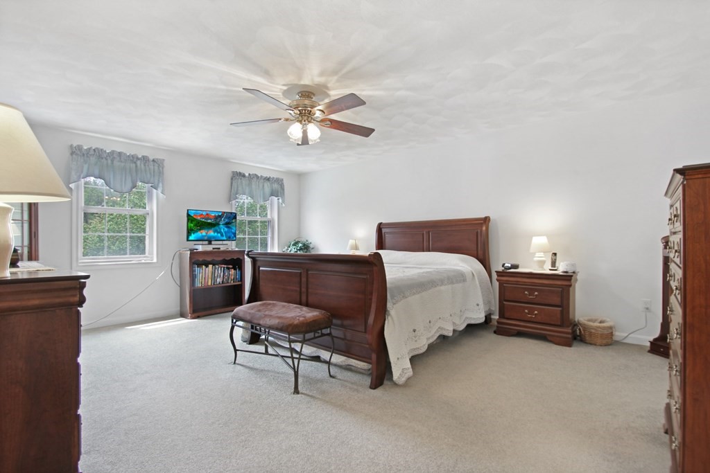 4 Bramble Hill Road Methuen, MA 01844 - Photo 20 of 36 Gallery Image 20
