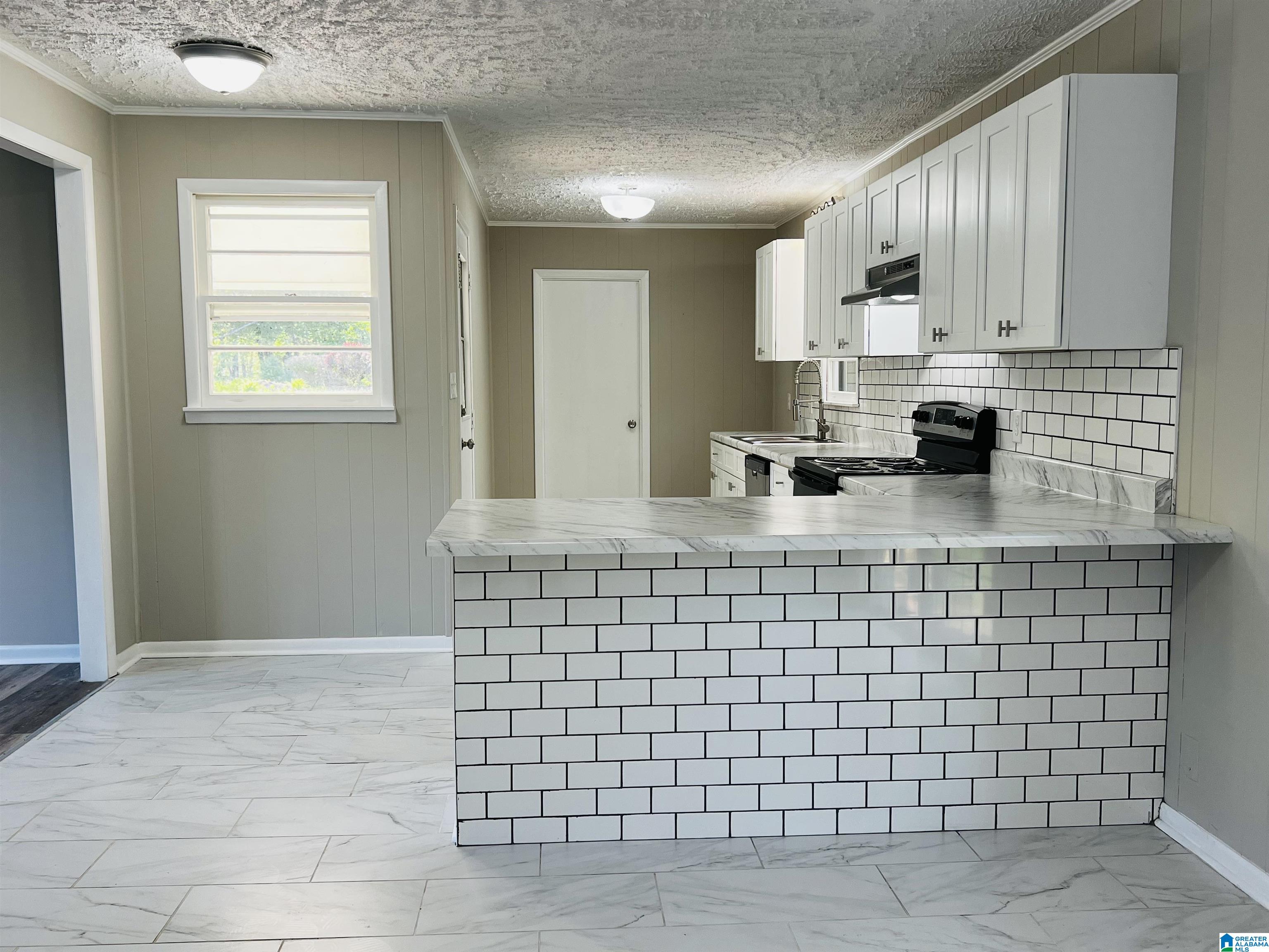 211 Oak Road Anniston, AL 36206 - Photo 8 of 28