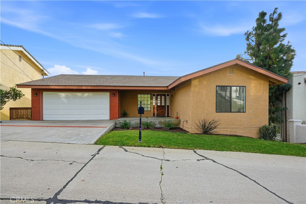 12070 Rideout Way Whittier, CA 90601 - Photo 6 of 50