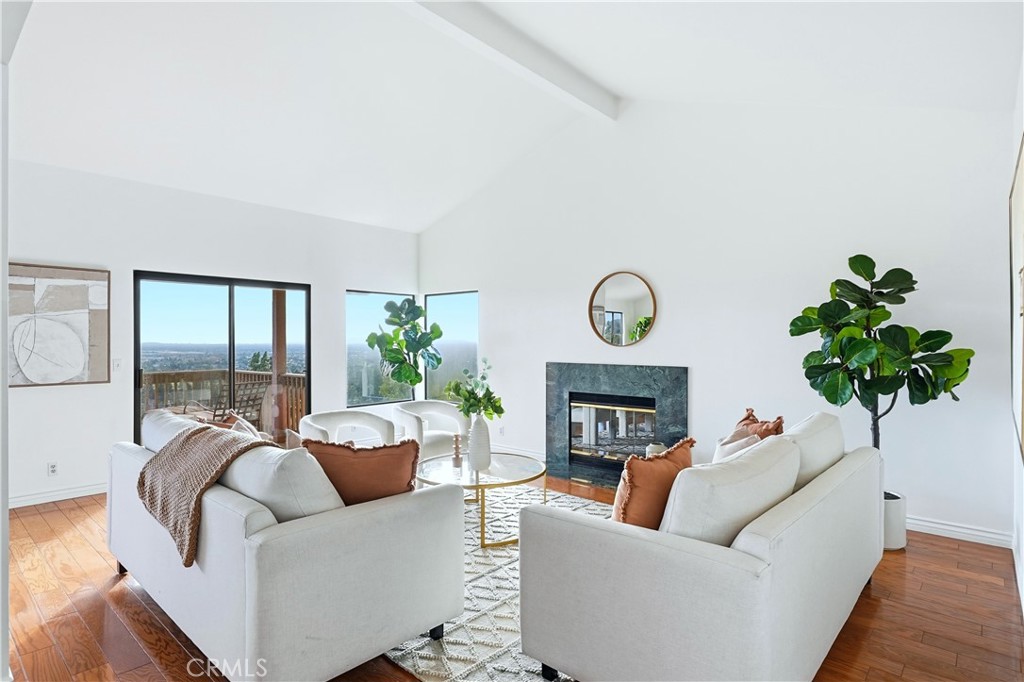 12070 Rideout Way Whittier, CA 90601 - Photo 9 of 50