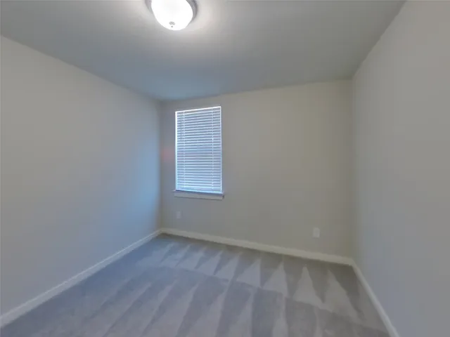 $2,079 | 9835 Willow Creek, Unit 202, Tomball, TX 77375