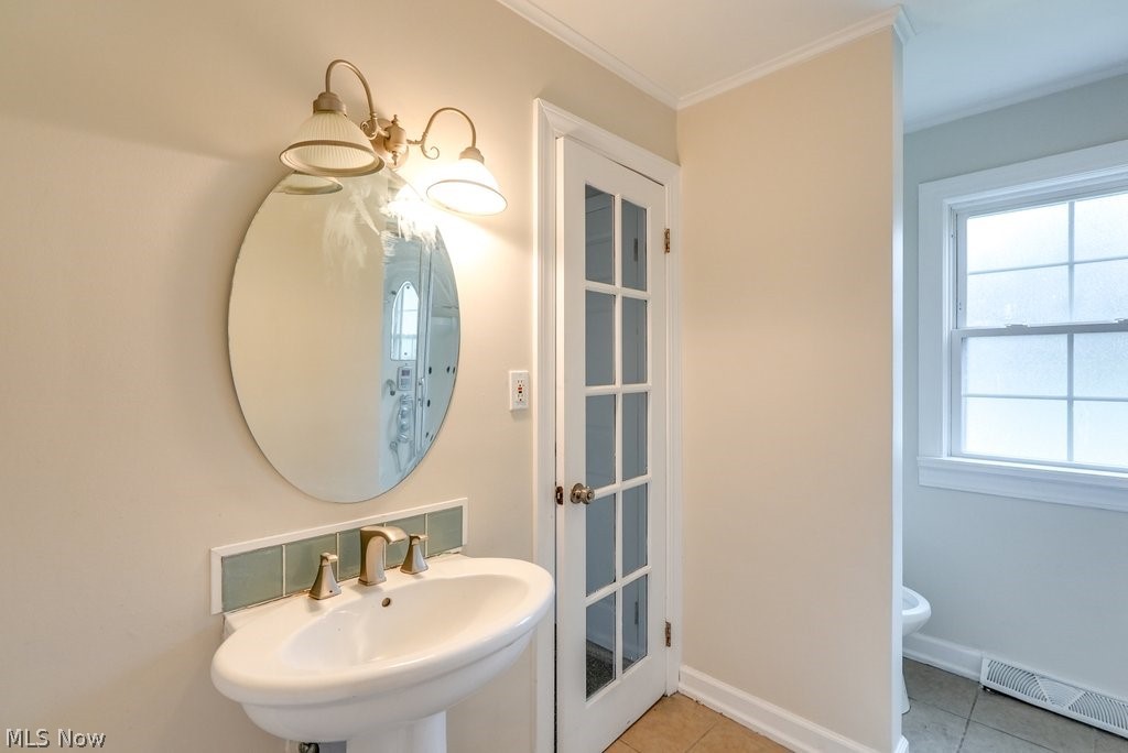 3561 Atherstone Road Cleveland, OH 44121 - Photo 19 of 33 Gallery Image 19