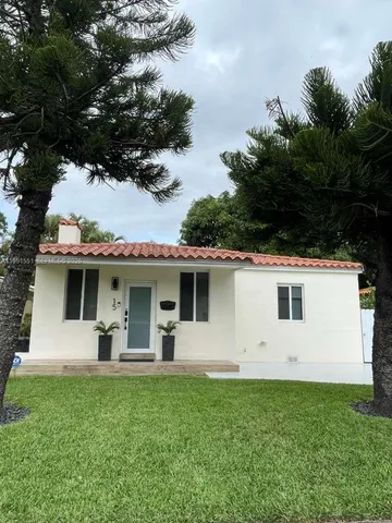 $3,700 | 15 Oviedo Avenue, Coral Gables, FL 33134