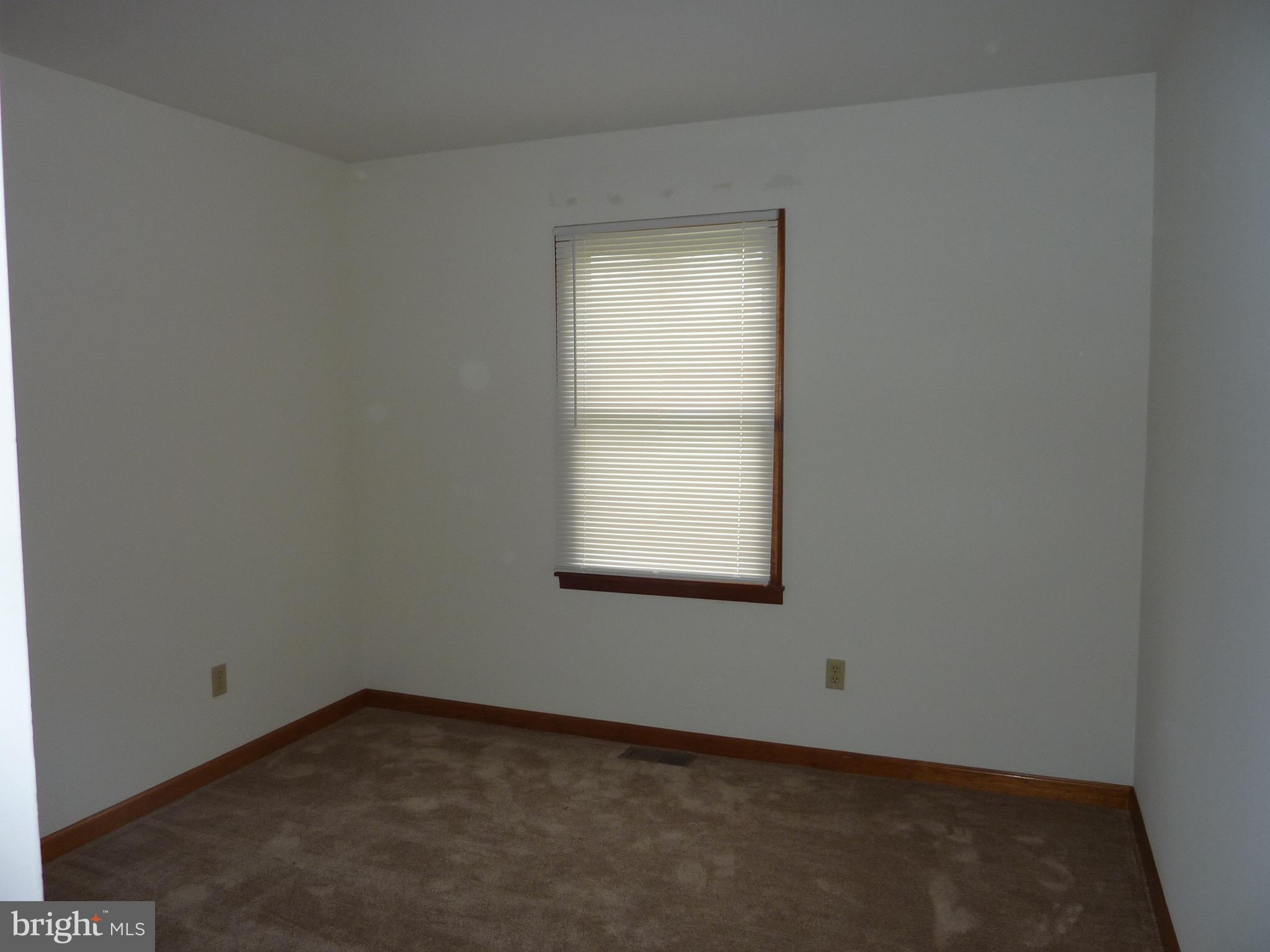 30811 Ward Road Salisbury, MD 21804 - Photo 19 of 29 middle bedroom
