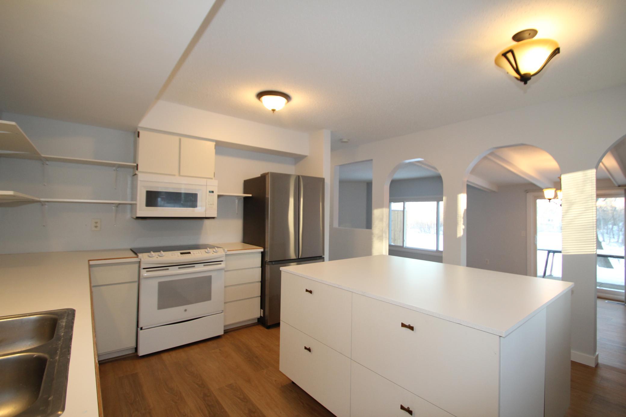 5545 Shorewood Lane Excelsior, MN 55331 - Photo 8 of 27