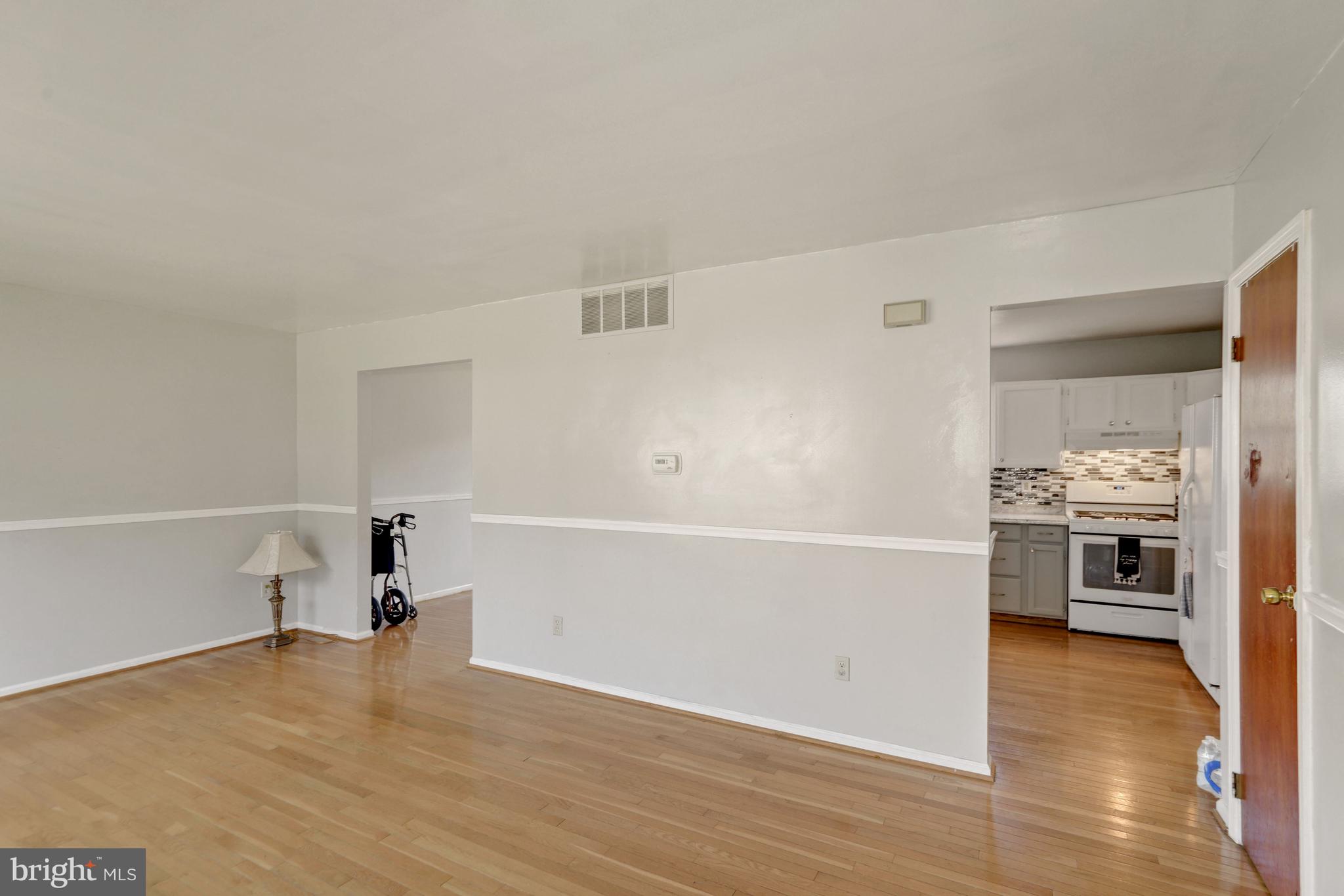 249 South Maple Avenue Maple Shade, NJ 08052 - Photo 3 of 21 Gallery Image 3