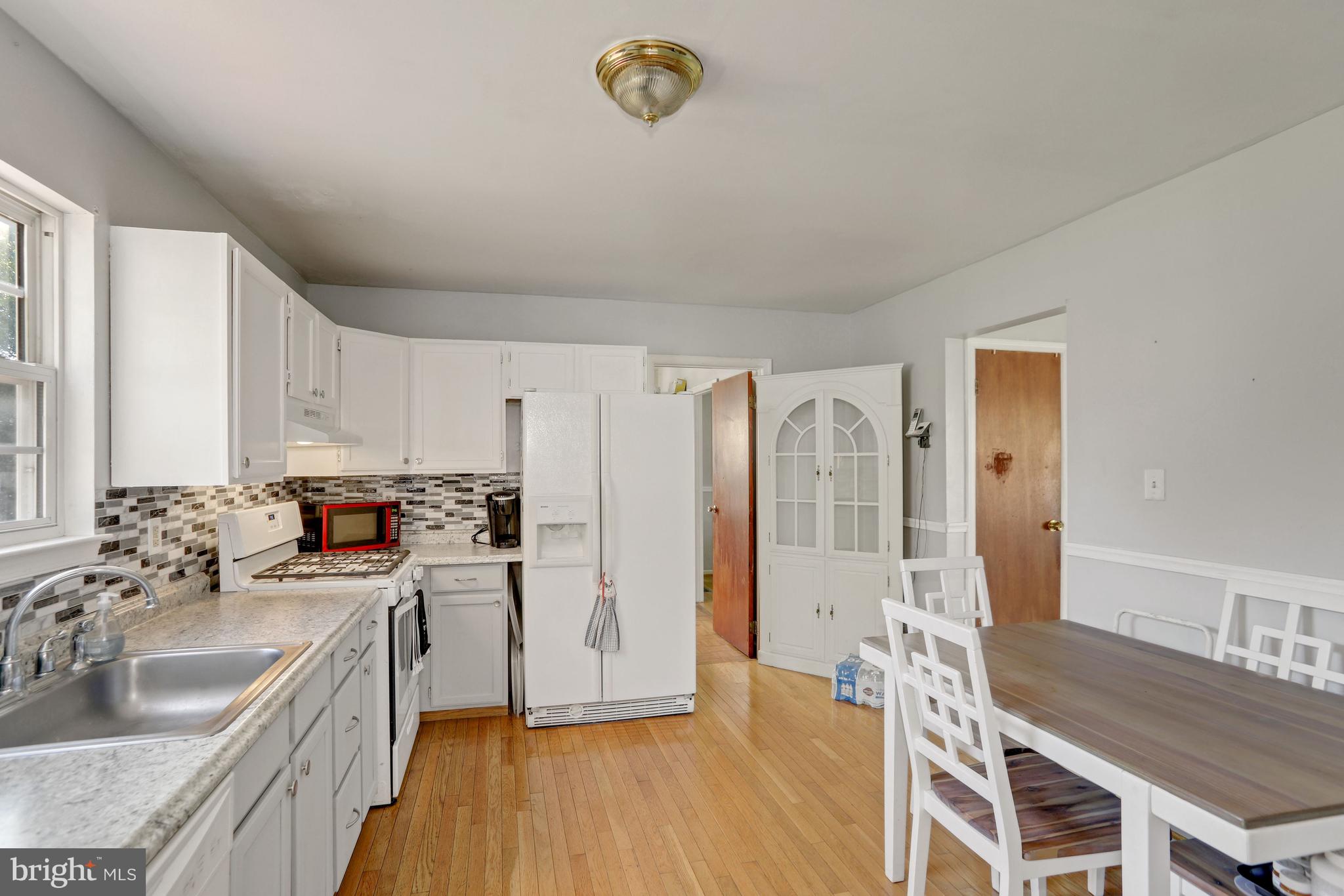 249 South Maple Avenue Maple Shade, NJ 08052 - Photo 8 of 21 Gallery Image 8
