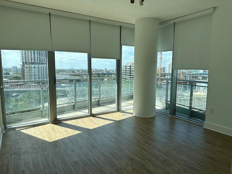 92 Southwest 3rd Street, Unit 1105 Miami, FL 33130 - Photo 18 of 21