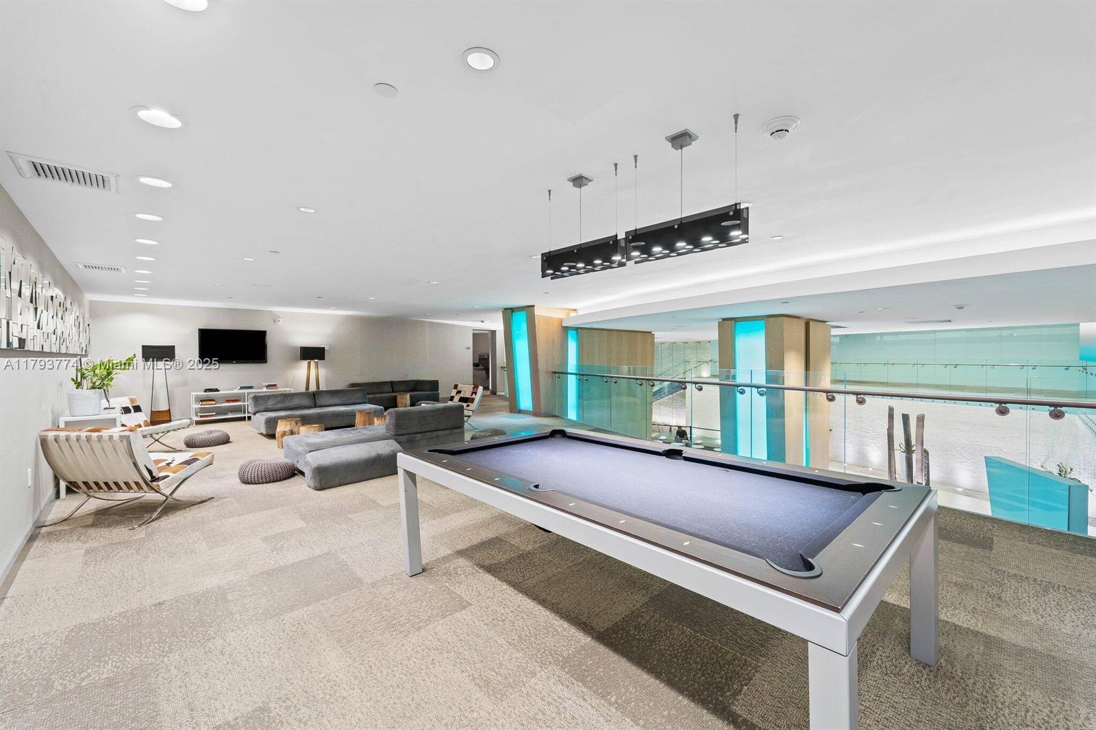 92 Southwest 3rd Street, Unit 1105 Miami, FL 33130 - Photo 5 of 21