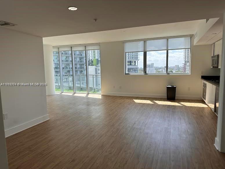 92 Southwest 3rd Street, Unit 1105 Miami, FL 33130 - Photo 10 of 21