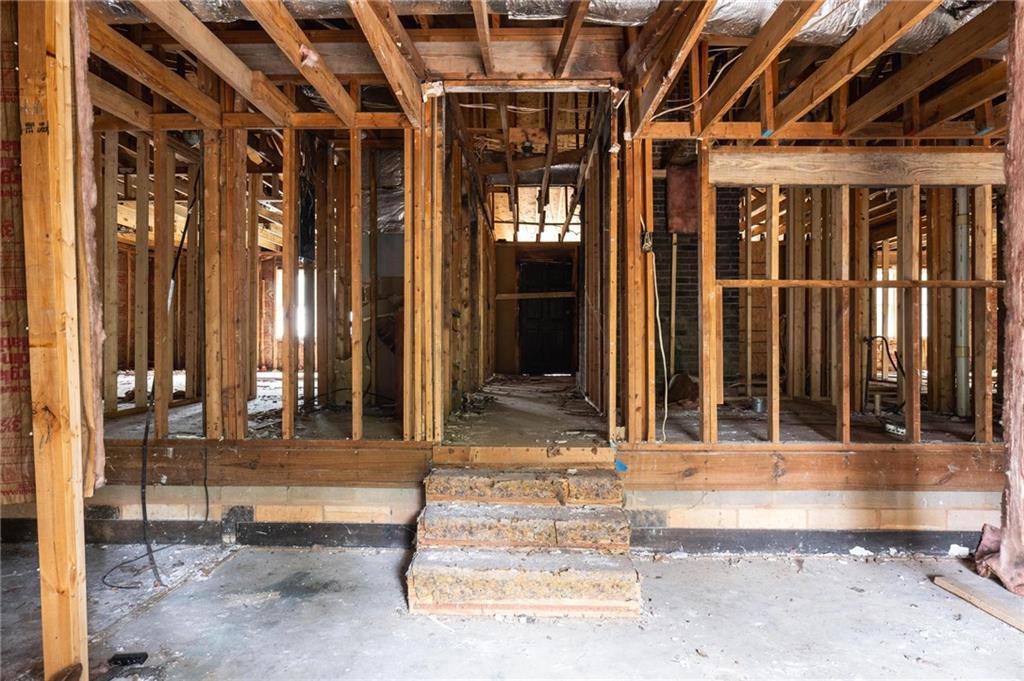 109 Dempsey Avenue Byron, GA 31008 - Photo 8 of 27