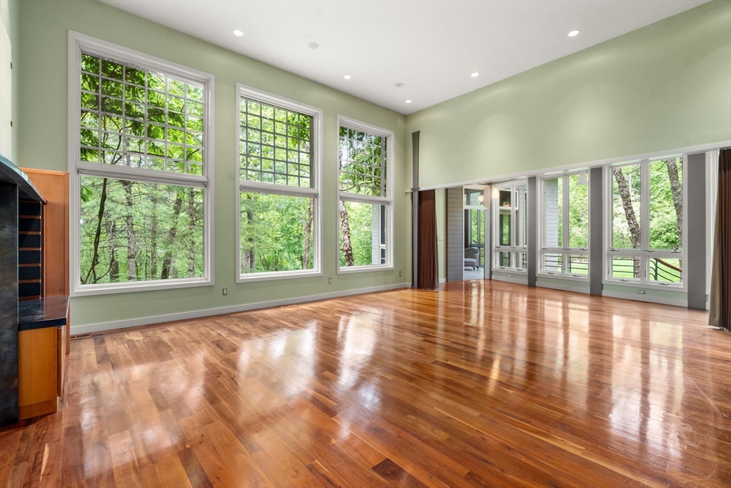 44 Maple Street Sherborn, MA 01770 - Photo 9 of 41