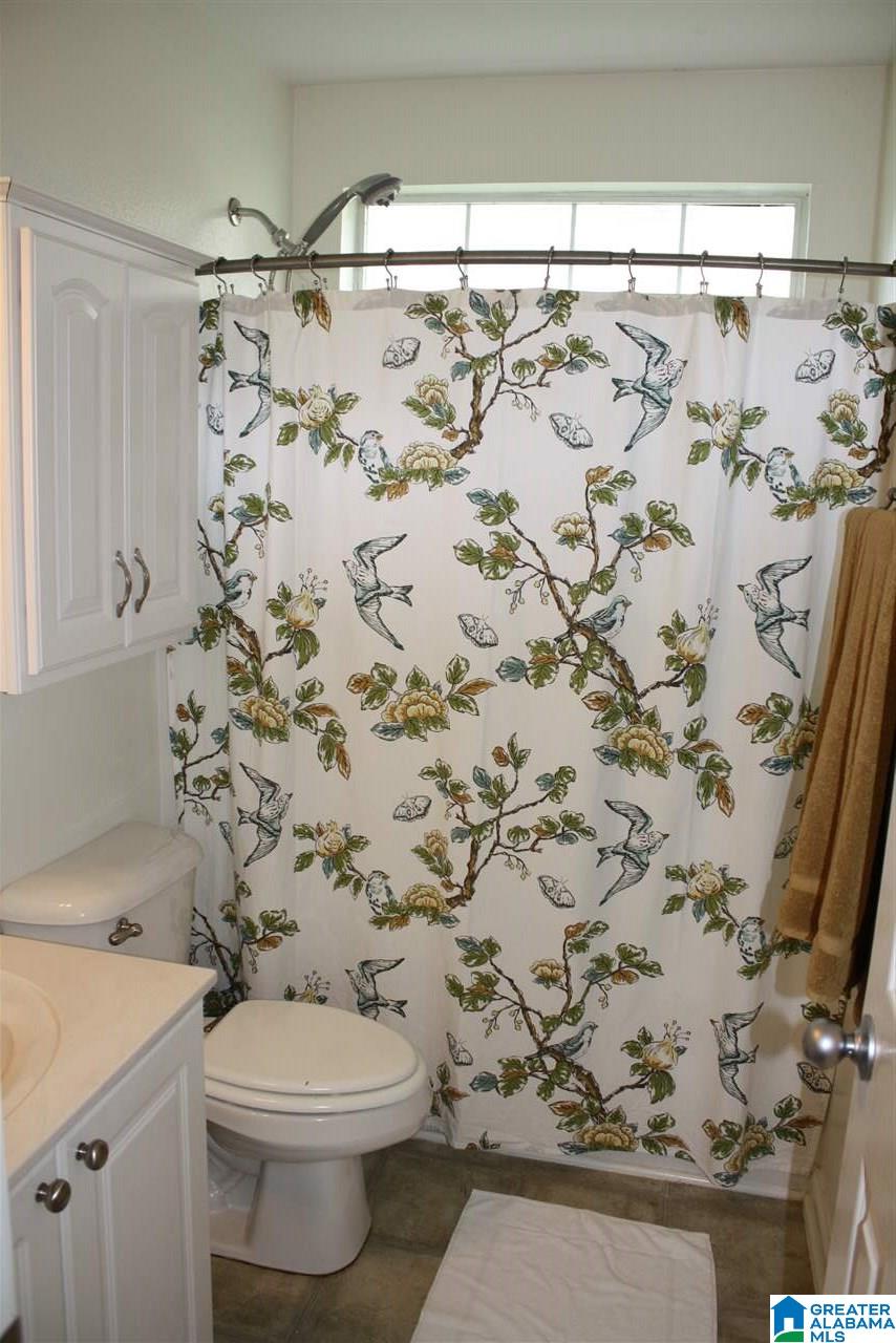 122 Mayfair Lane Calera, AL 35040 - Photo 7 of 21