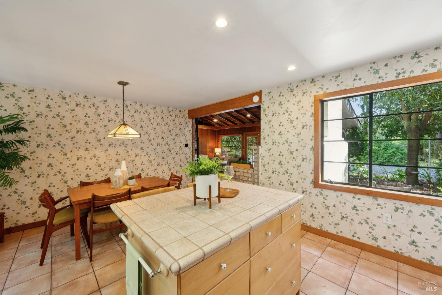 1311 West Dry Creek Road Healdsburg, CA 95448 - Photo 21 of 51