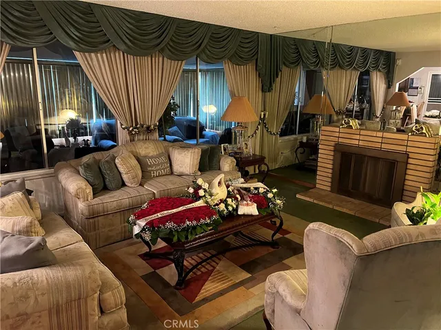 $900,000 | 1728 West Flora Street, Santa Ana, CA 92704