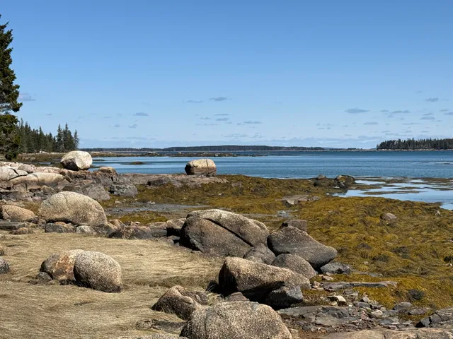 $695,000 | 1 Part Of Map Road, Swans Island, ME 04685
