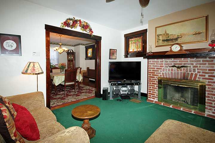 204 Rustic Avenue Pittsburgh, PA 15210 - Photo 7 of 15 Living Room.