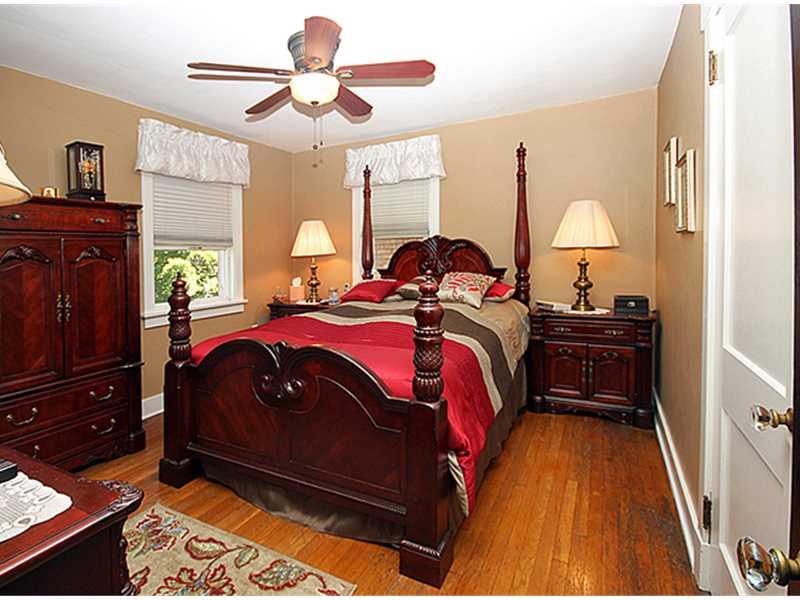 204 Rustic Avenue Pittsburgh, PA 15210 - Photo 10 of 15 Master Bedroom.