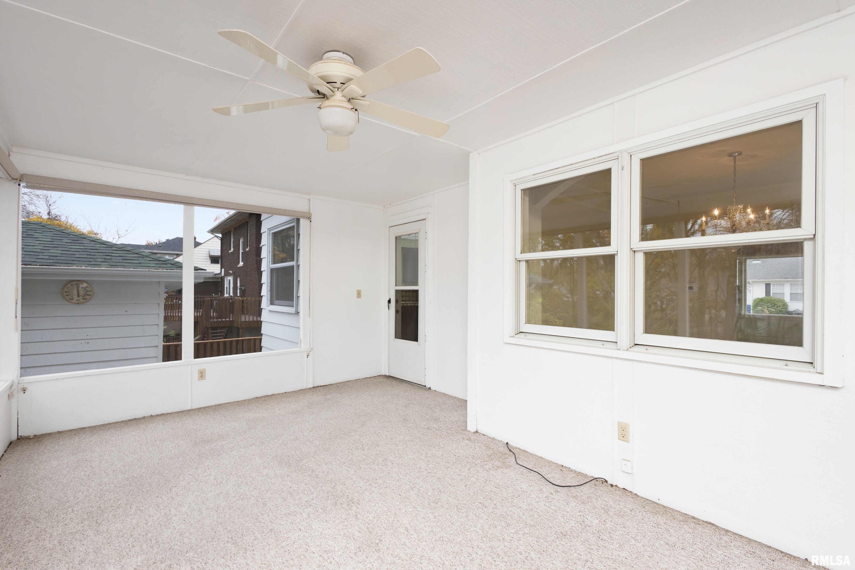 320 Forest Road Davenport, IA 52803 - Photo 22 of 48 Gallery Image 22