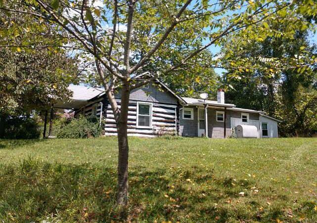 5628 Poor Mountain Road Salem, VA 24153 - Photo 1 of 1 a87de24056f4de8e43cd75b3ea1b2949-cc_ft_9