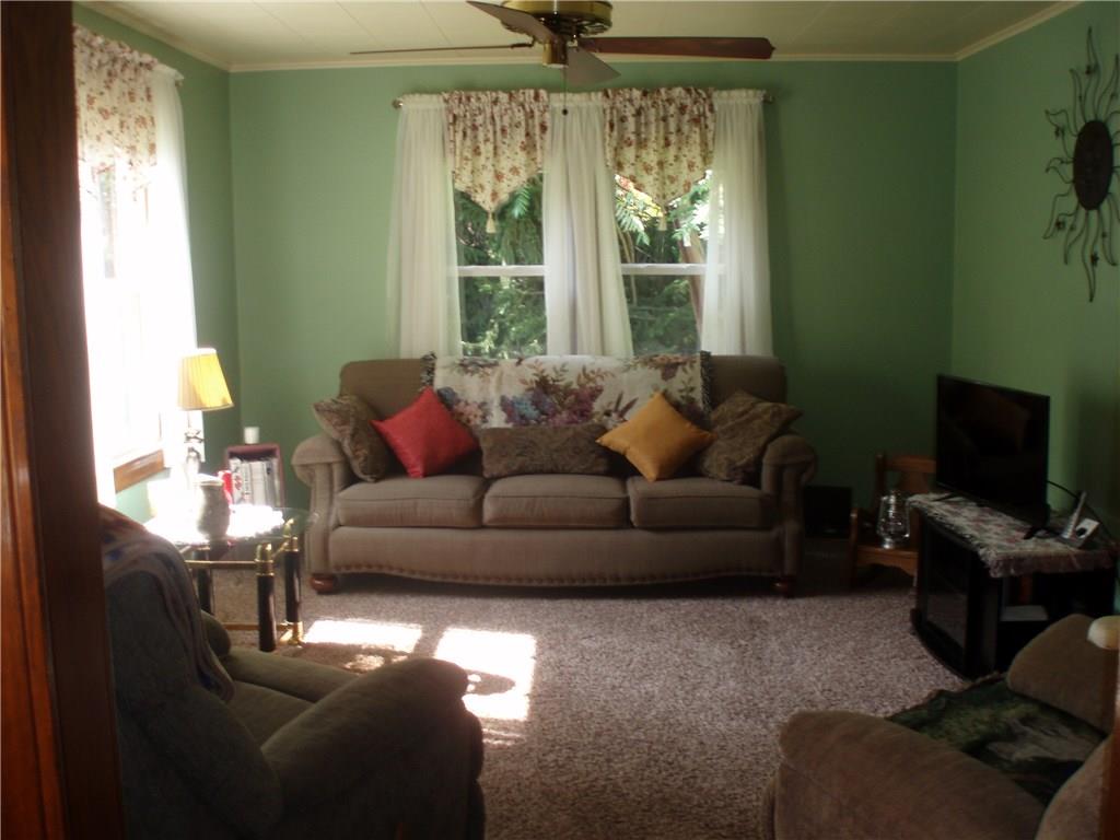 102 Engle Road Industry, PA 15052 - Photo 6 of 17