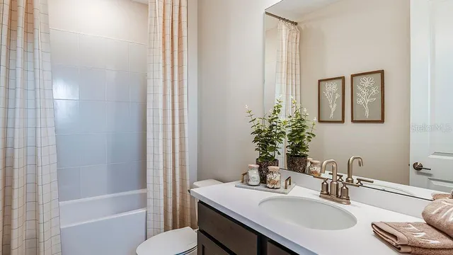 $549,999 | 5121 Slate Hue Place, Ruskin, FL 33570