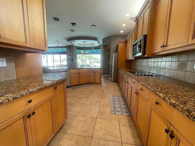 9566 Worswick Court Wellington, FL 33414 - Photo 8 of 50