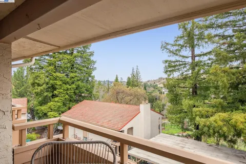 $500,000 | 4033 Terra Granada Drive, Unit 5C, Walnut Creek, CA 94595