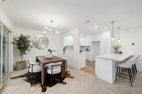 $500,000 | 4033 Terra Granada Drive, Unit 5C, Walnut Creek, CA 94595