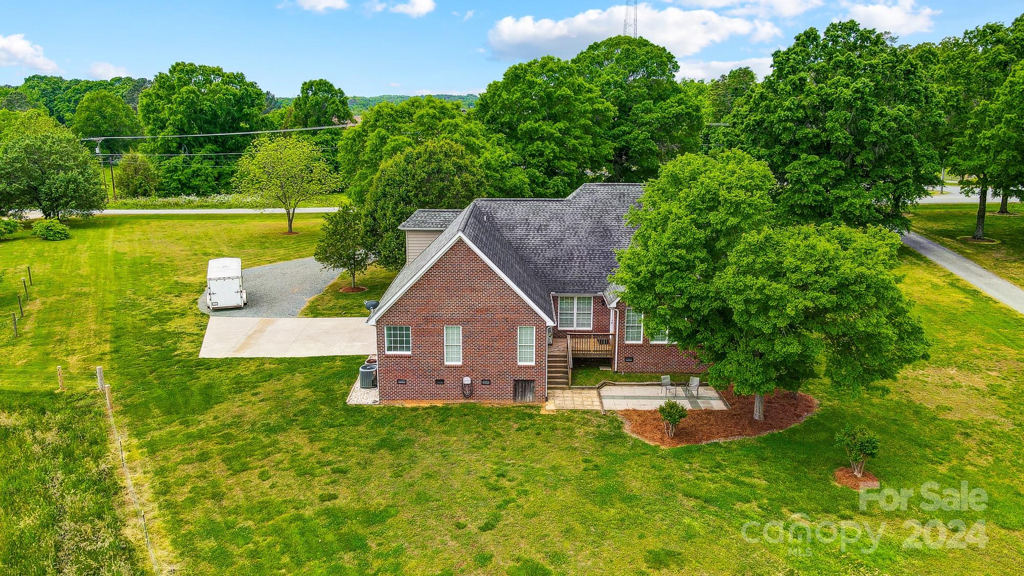 493 Walker Road Mount Pleasant, NC 28124 - Photo 4 of 42 Gallery Image 4