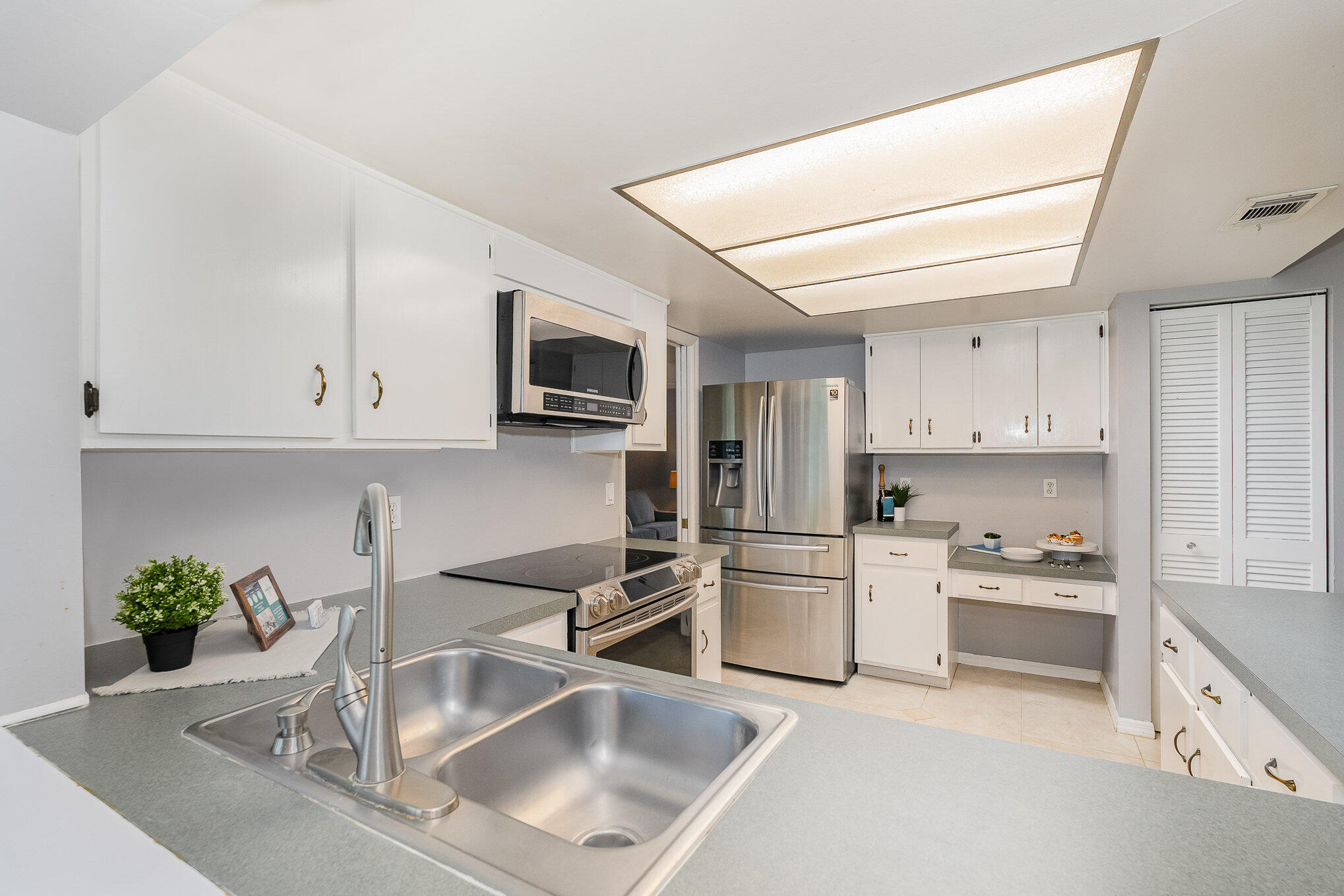 405 Rio Lane Indialantic, FL 32903 - Photo 15 of 34 010_dsc02646-edit_118