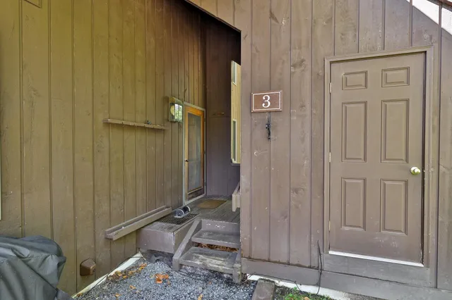 $445,000 | 11 Blueberry Ledge Ridge, Unit L3, Plymouth, VT 05056