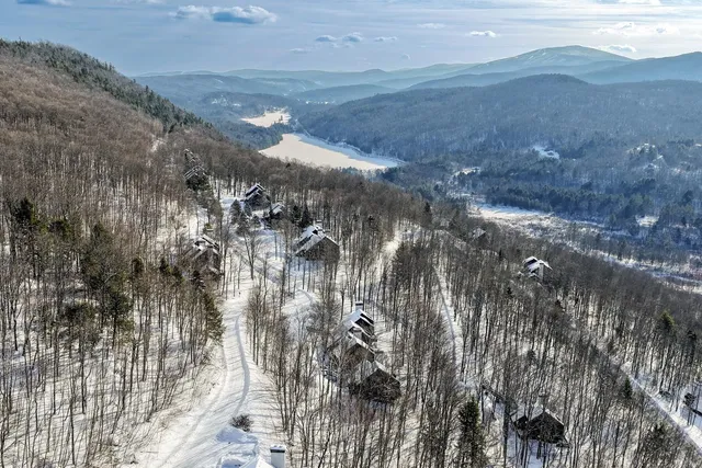 $425,000 | 11 Blueberry Ledge Ridge, Unit L3, Plymouth, VT 05056