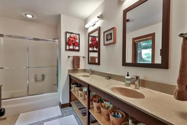 $425,000 | 11 Blueberry Ledge Ridge, Unit L3, Plymouth, VT 05056