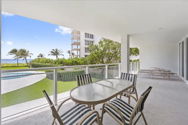$8,000 | 1213 South Ocean Boulevard, Unit 2E, Delray Beach, FL 33483