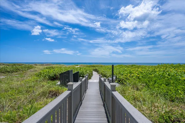 $8,000 | 1213 South Ocean Boulevard, Unit 2E, Delray Beach, FL 33483