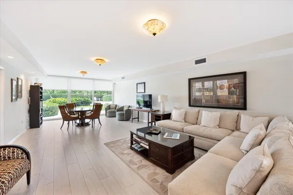 $8,000 | 1213 South Ocean Boulevard, Unit 2E, Delray Beach, FL 33483