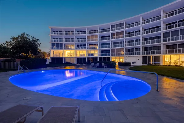 $8,000 | 1213 South Ocean Boulevard, Unit 2E, Delray Beach, FL 33483