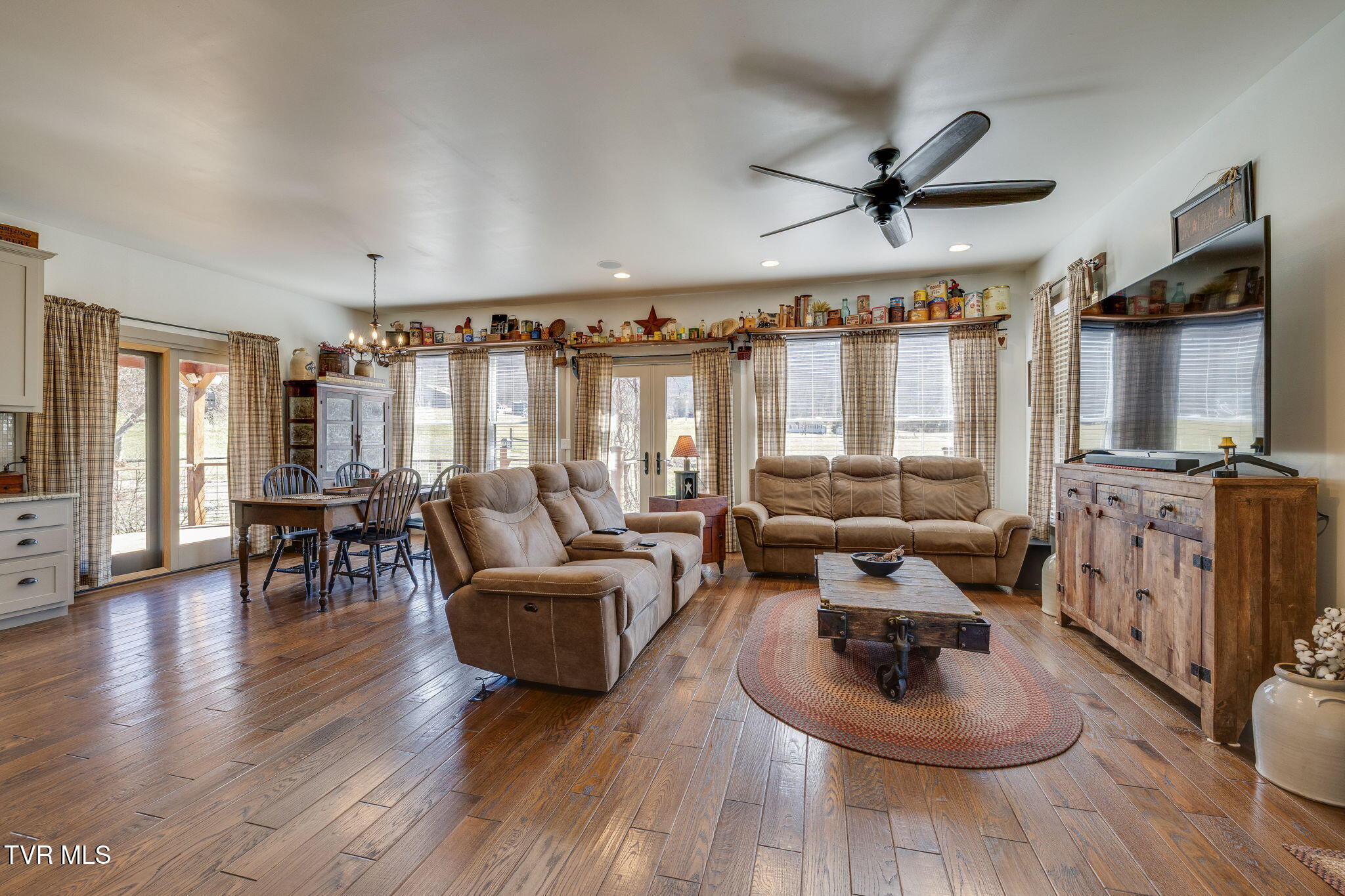 123 Simpson Road Church Hill, TN 37642 - Photo 8 of 66 007