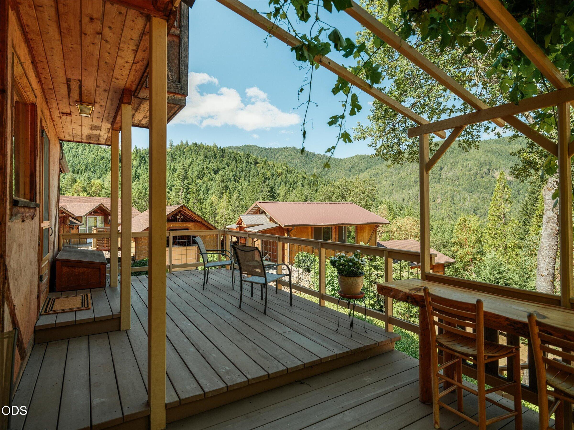 2603 Winona Road Grants Pass, OR 97526 - Photo 46 of 70