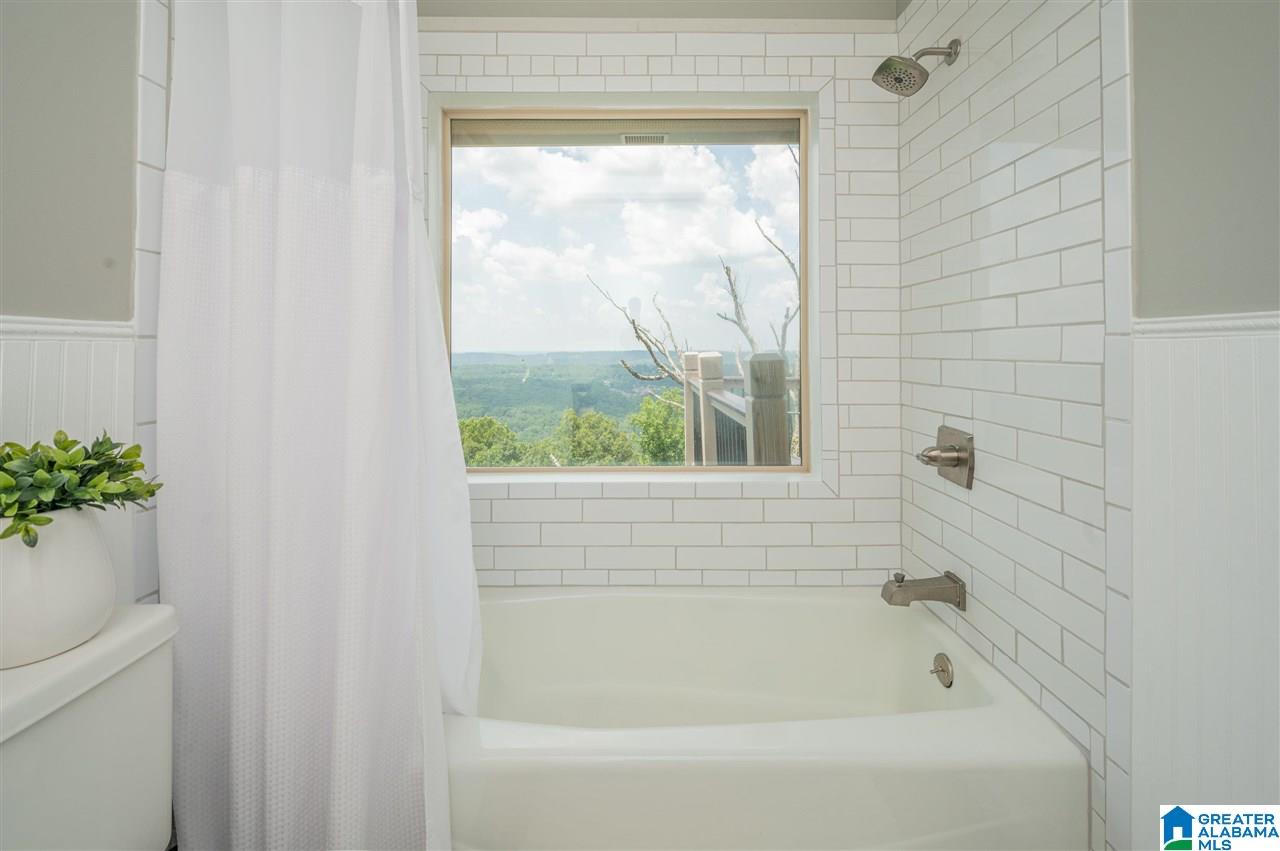 720 Shades Crest Road Birmingham, AL 35226 - Photo 32 of 49