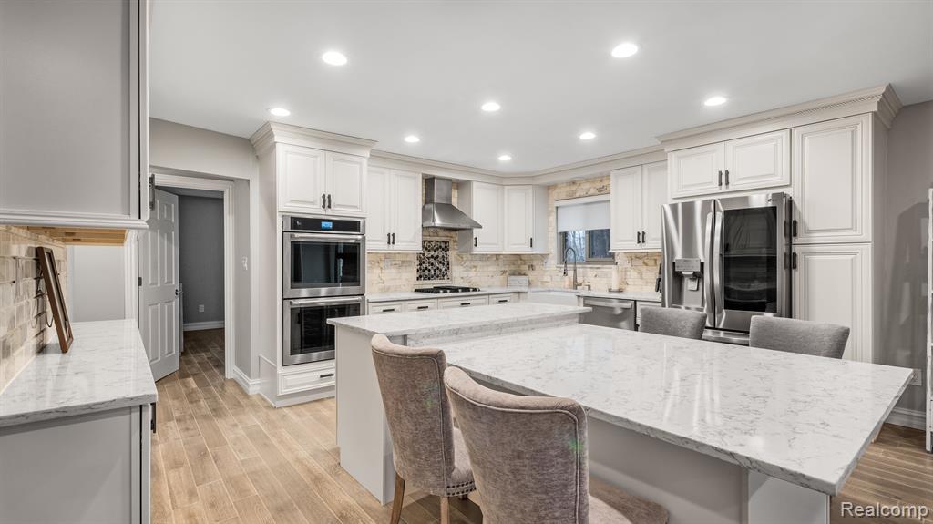 3693 Old Creek Road Rochester Hills, MI 48307 - Photo 5 of 30