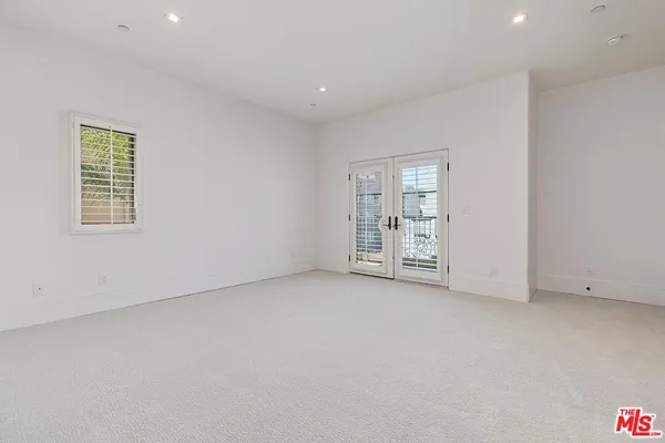 $8,750 | 133 South Spalding Drive, Unit 201, Beverly Hills, CA 90212